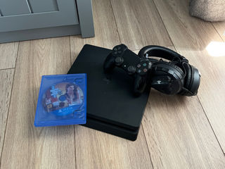 PlayStation 4 Slim 1Tb foto 1