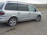 Volkswagen Sharan foto 2