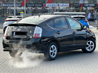 Toyota Prius foto 4