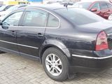 Volkswagen Passat foto 3