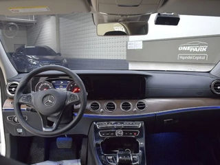 Mercedes E-Class foto 3