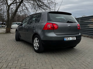 Volkswagen Golf foto 5