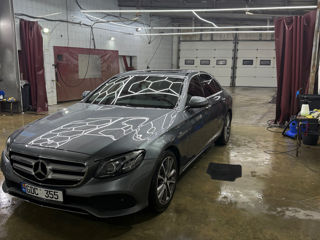 Mercedes E-Class foto 3