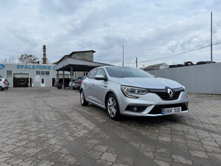 Renault Megane foto 2