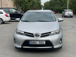 Toyota Auris foto 2