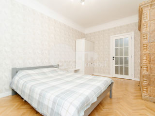 Apartament cu 2 camere, 81 m², Centru, Chișinău foto 9