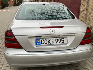 Mercedes E-Class foto 5