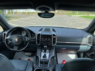 Porsche Cayenne foto 8