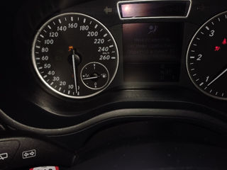 Mercedes B-Class фото 6