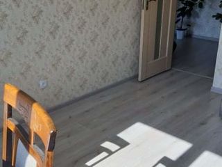 Vînd apartment Ialoveni centru. foto 8