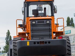 Новый фронтальный погрузчик disd sd300n by doosan *в наличии на складе в кишиневе