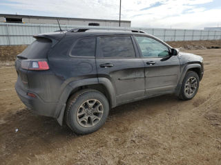 Jeep Cherokee foto 2