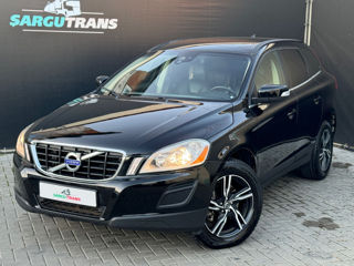 Volvo XC60 foto 2