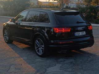 Audi Q7 foto 5