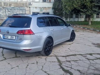 Volkswagen Golf foto 2