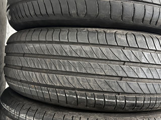 R17 215/65 Michelin Primacy 4 foto 1