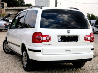 Volkswagen Sharan foto 2