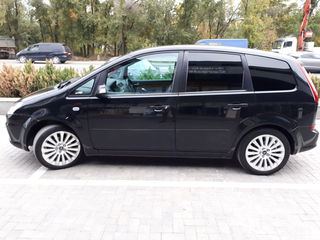 Ford C-Max foto 2