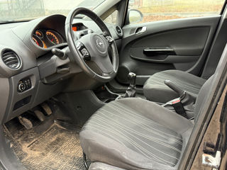 Opel Corsa foto 8