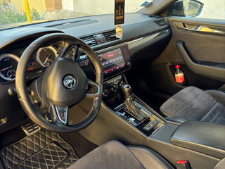 Skoda Superb foto 9