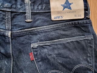 Фирменные джинсы Levi's foto 2