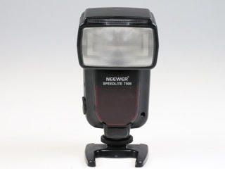 Neewer Speedlite flash 750II - Nicon