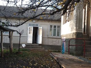 Se vinde casă în satul Volodeni . foto 3