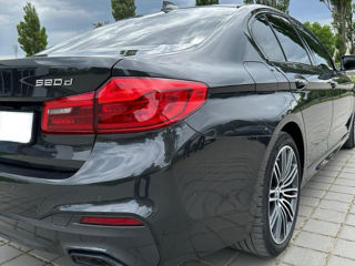 BMW 5 Series foto 3