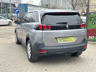 Peugeot 5008 foto 6