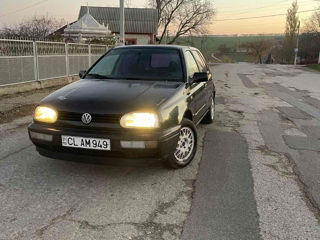 Volkswagen Golf foto 2