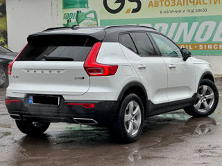 Volvo XC40 foto 3