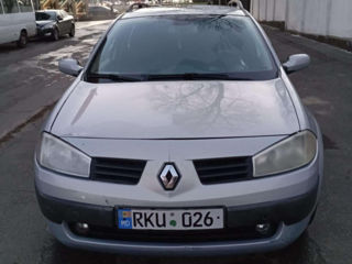 Renault Megane foto 2