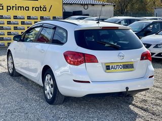 Opel Astra foto 8