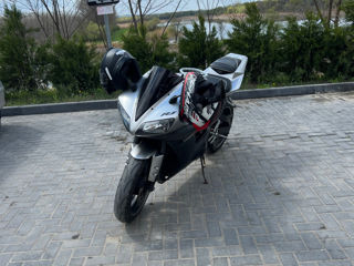 Yamaha R1