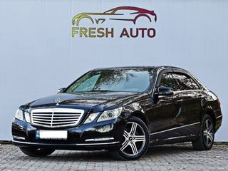 Mercedes E Class foto 1