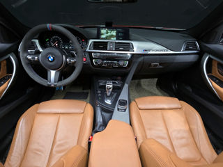 BMW 3 Series foto 4