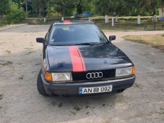 Audi 80