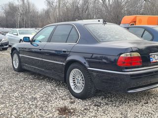 BMW 7 Series foto 4