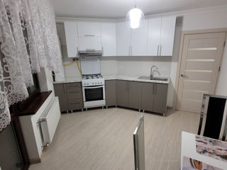 Apartament cu 1 cameră, 56 m², Centru, Chișinău foto 2