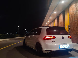 Volkswagen Golf foto 7