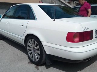 Audi A8 foto 5