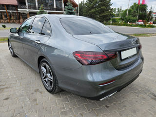 Mercedes E-Class foto 8