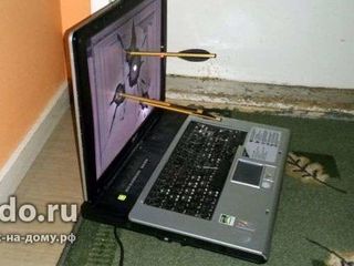 Cumpar laptop defectat. foto 8