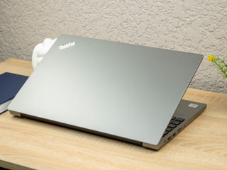 Lenovo ThinkPad E15/ Core I7 10510U/ 16Gb Ram/ 256Gb SSD/ 15.6" FHD IPS!! foto 11