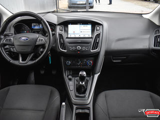 Ford Focus foto 10