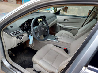 Mercedes E-Class фото 4