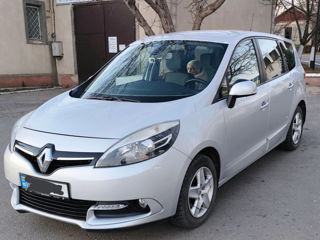 Renault Grand Scenic foto 4