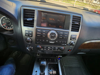 Nissan Armada фото 8
