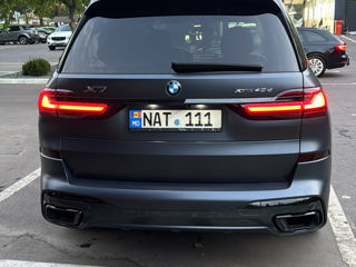 BMW X7 foto 9