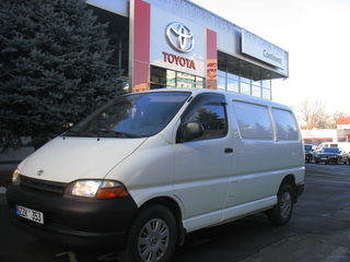 Toyota Hiace foto 1